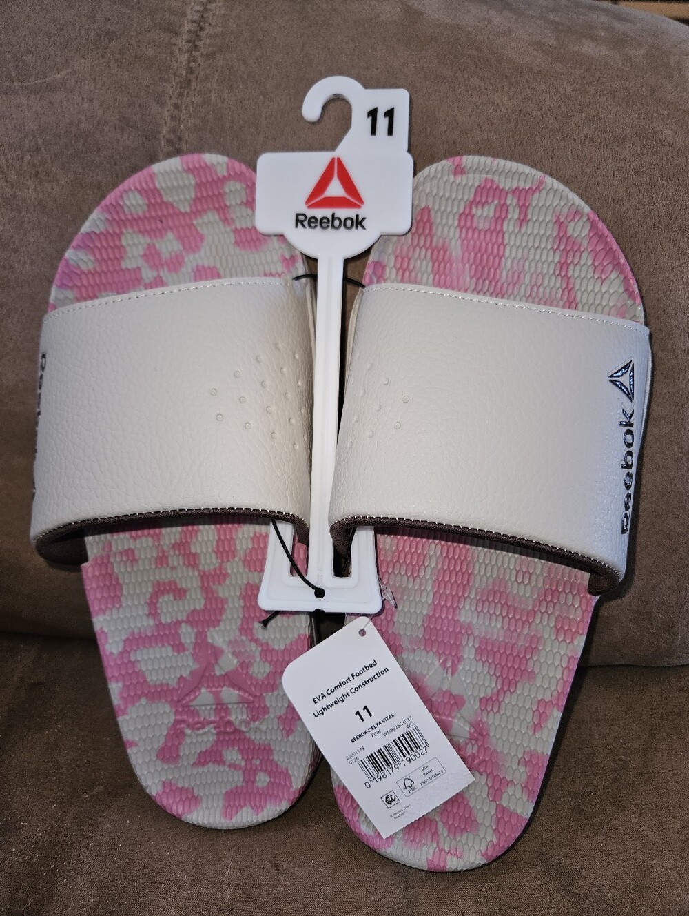 NWT Reebok Sz 11 Delta Vital Slide Sandals